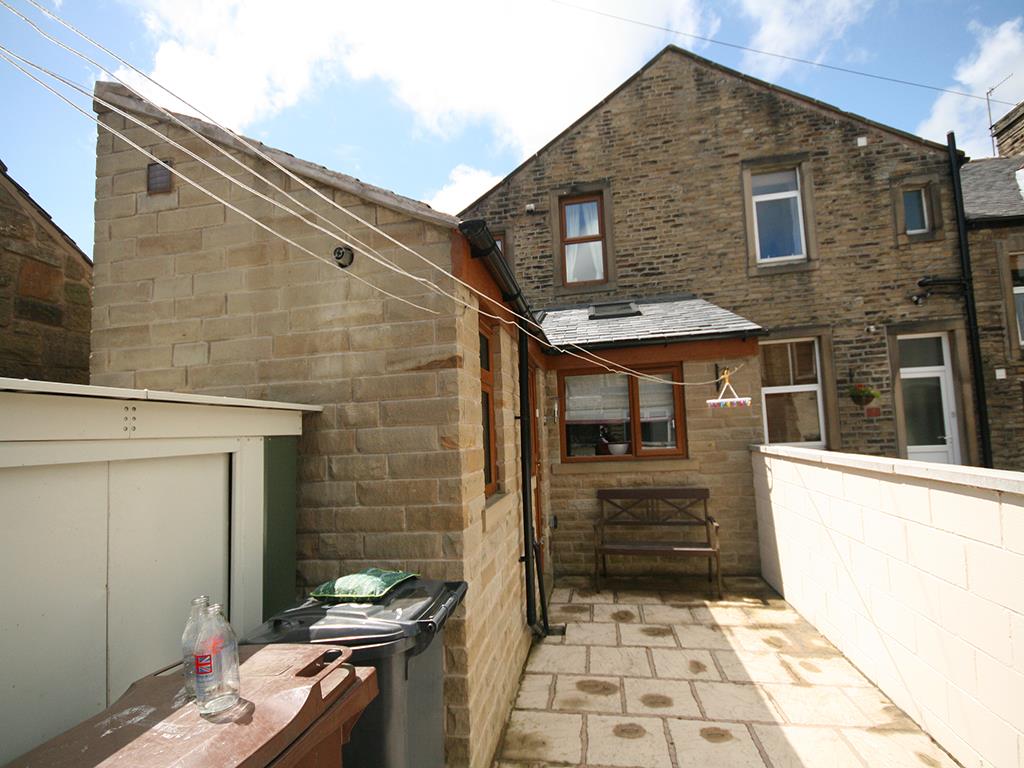 2 bedroom terraced house SSTC in Barnoldswick - IMG_5069.JPG